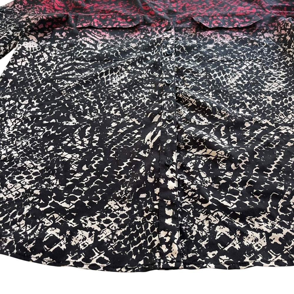 Calvin Klein Women XL Red Black Snakeskin Print Roll Tab Sleeve Button Front Top - Picture 9 of 16